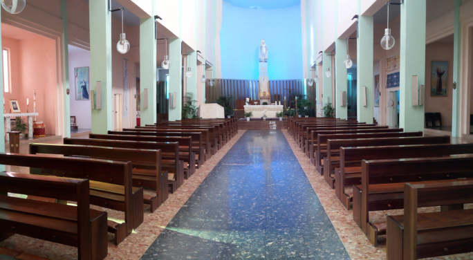 foto dell'interno del santuario Cuore Immacolato di Maria